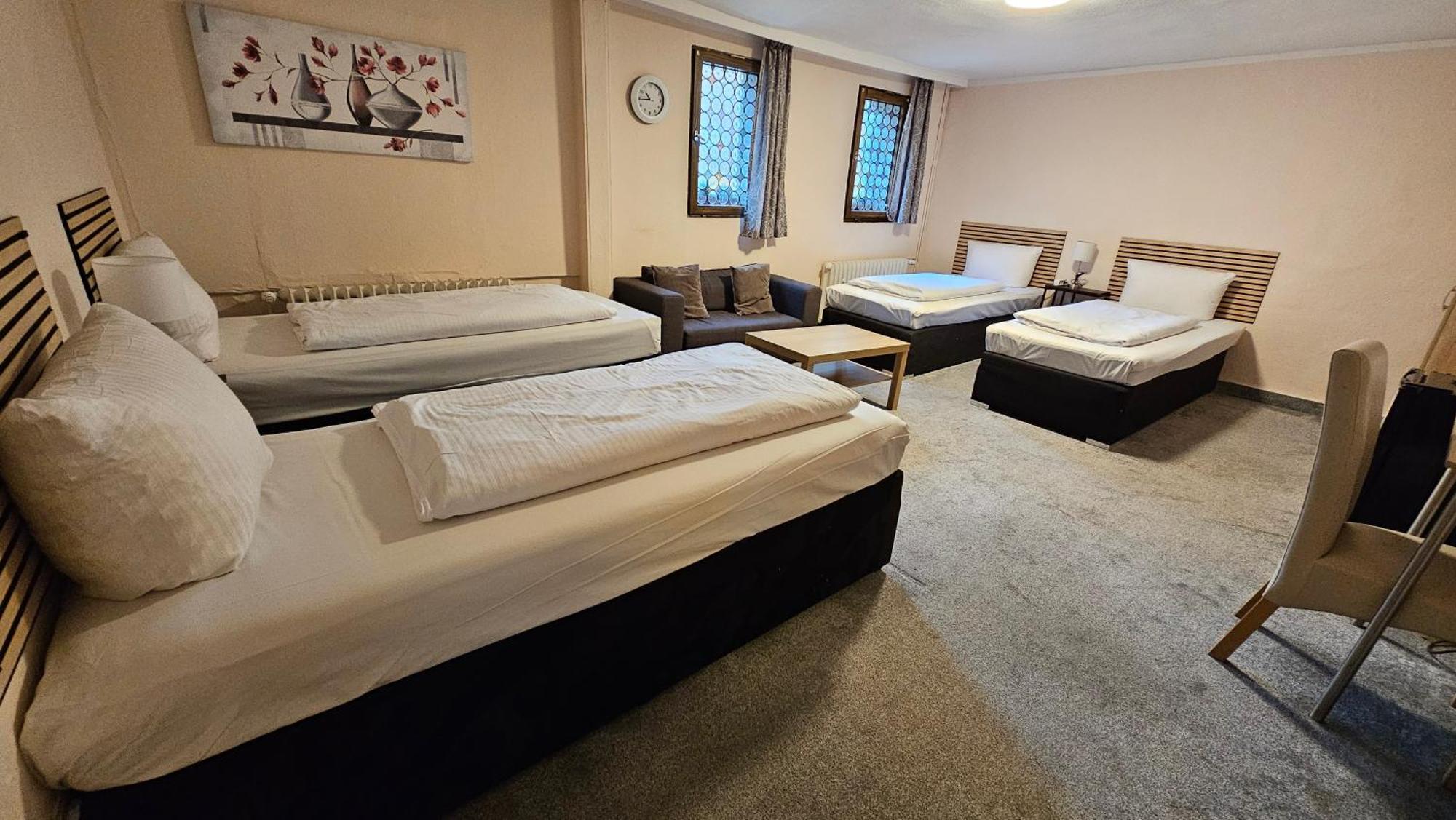 Hotel Koelner Hof Mulheim an der Ruhr Bagian luar foto