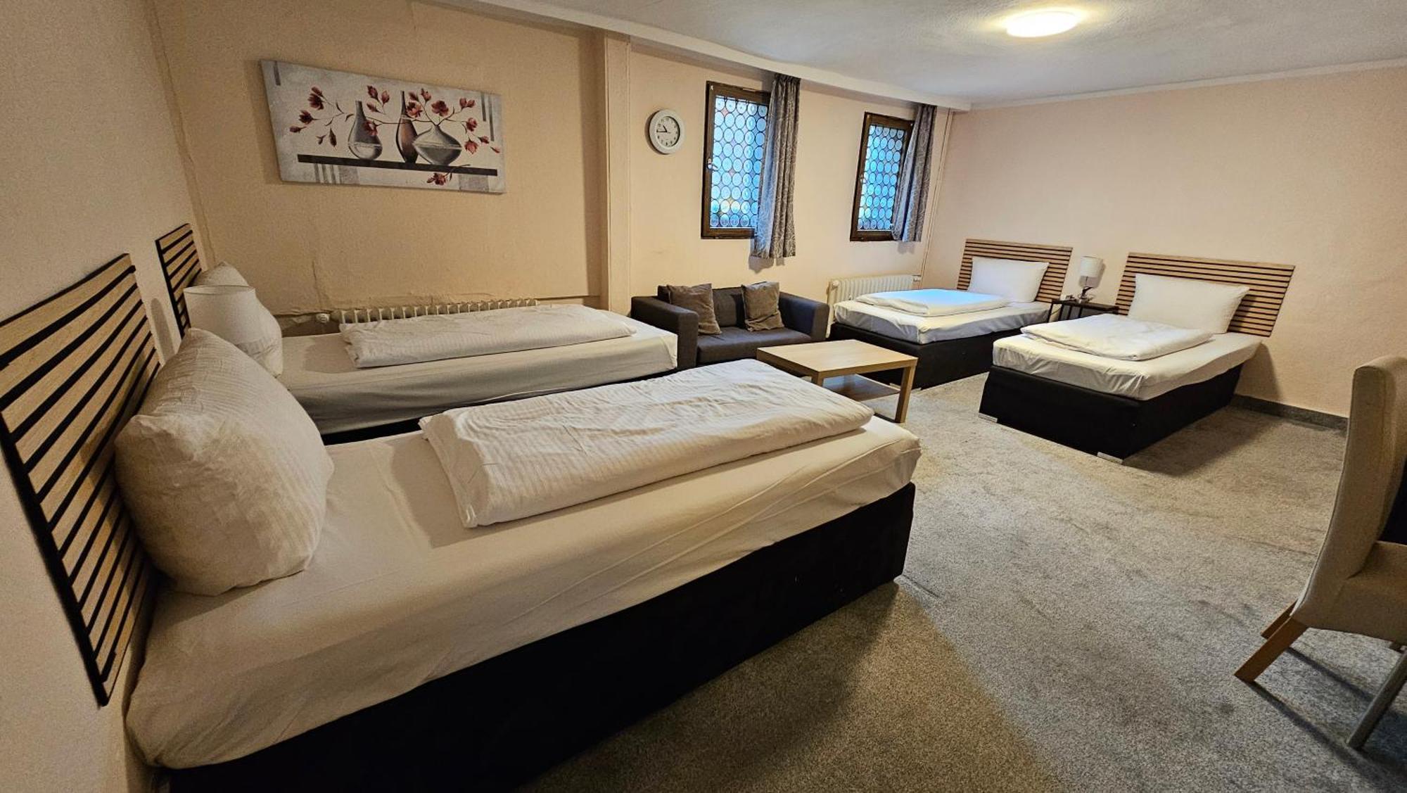 Hotel Koelner Hof Mulheim an der Ruhr Bagian luar foto