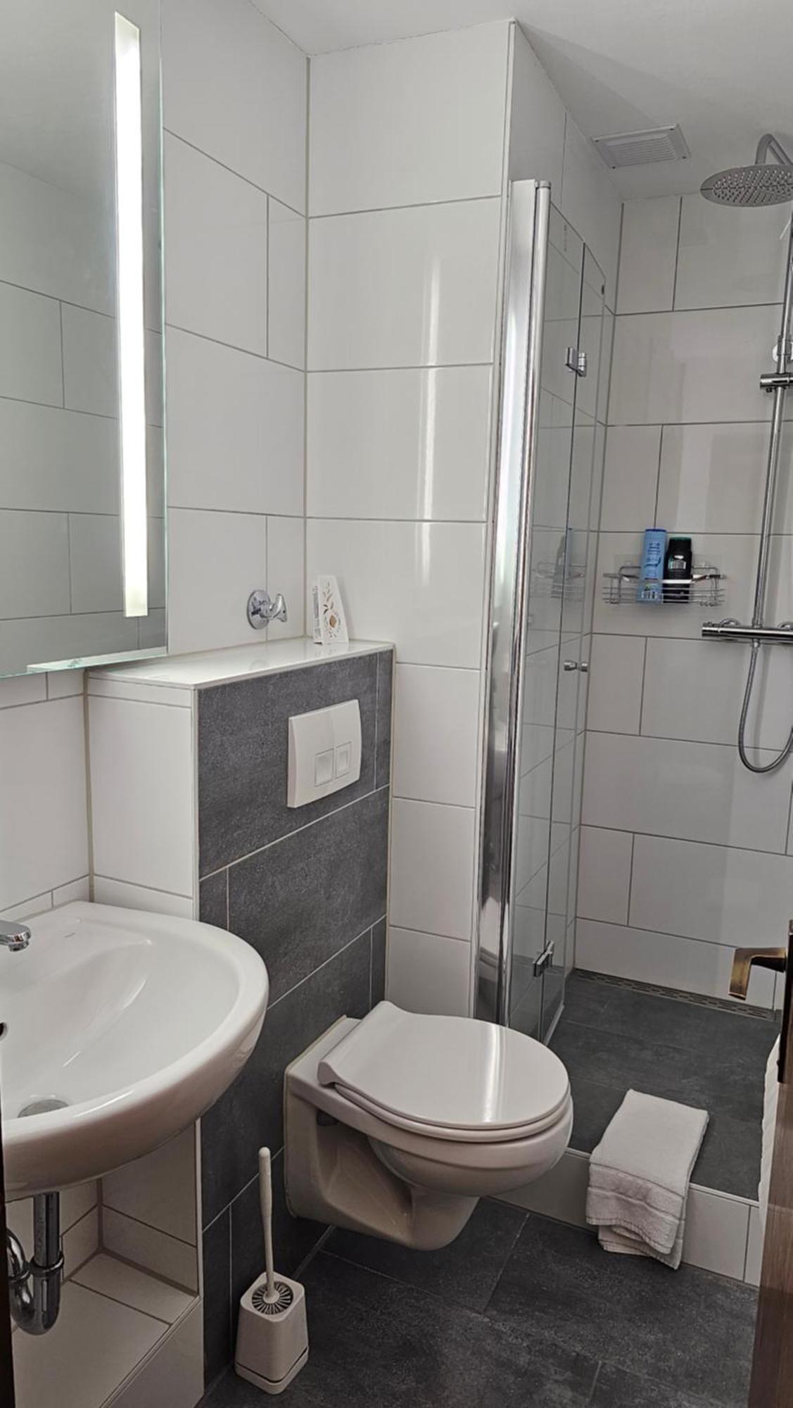 Hotel Koelner Hof Mulheim an der Ruhr Bagian luar foto